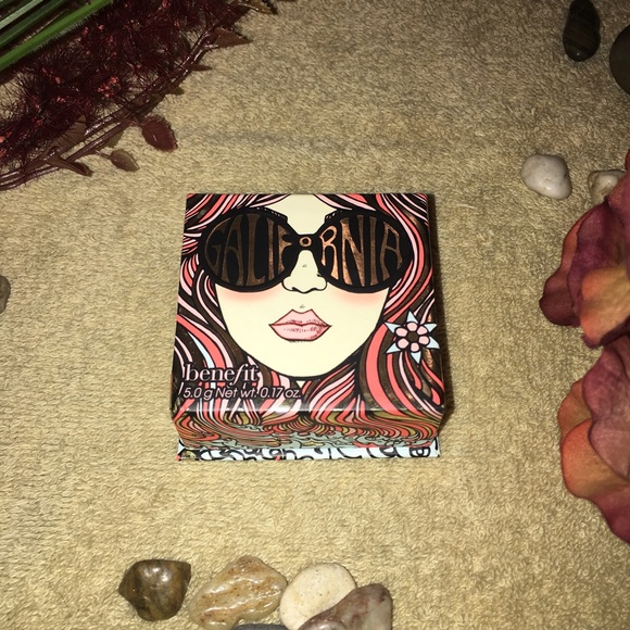 SOLD Benefit Galifornia Blush - full sized .17 - Picture 2 of 3